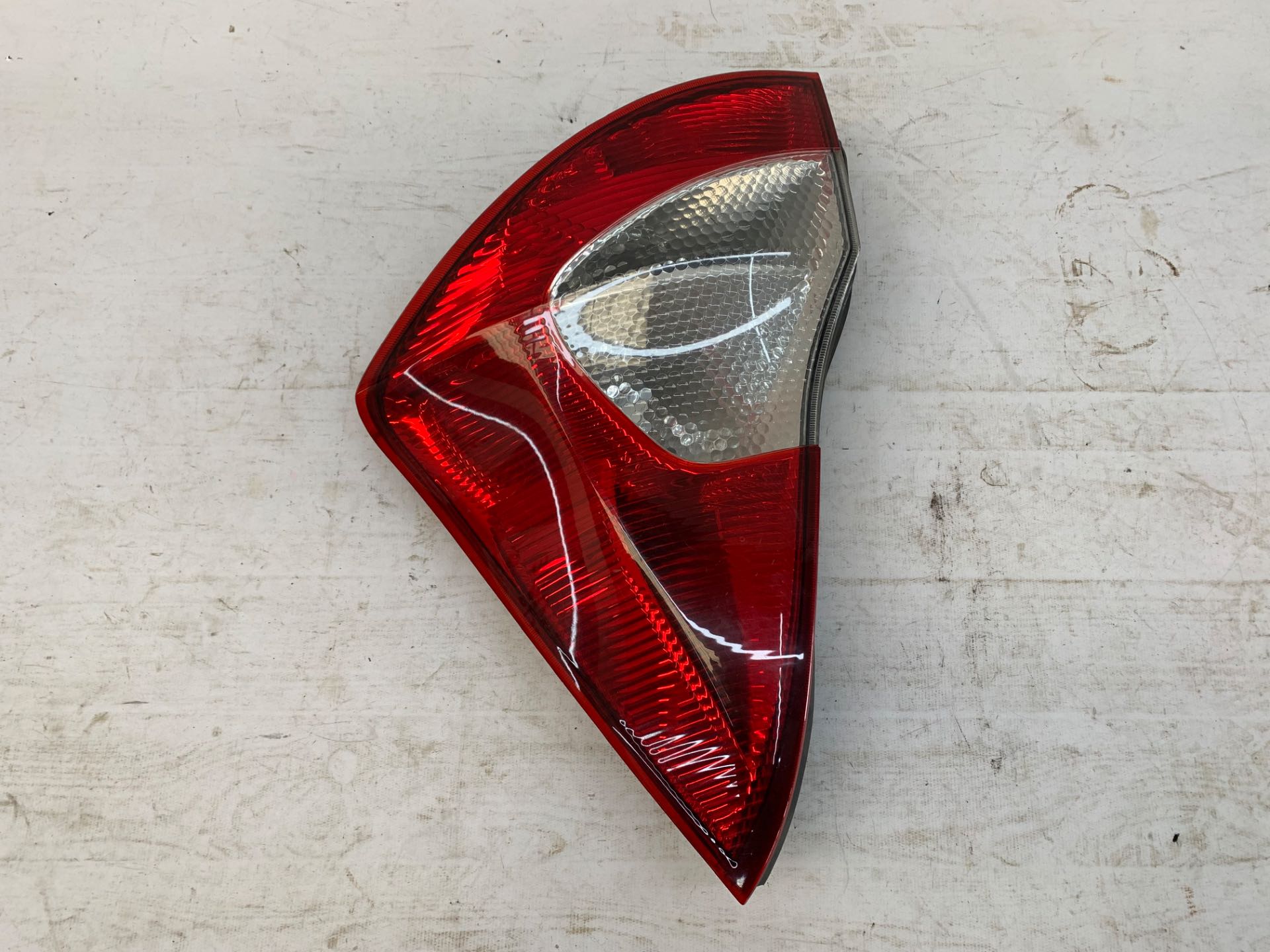 Lanterna Direita Jac J6 2011 2012