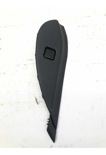 Acabamento Lateral Direito Painel Xsara Picasso 2001 2012