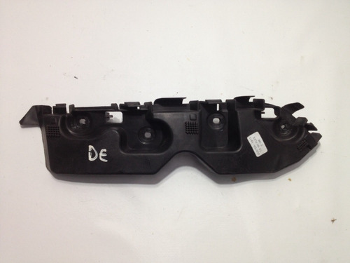 Guia Para Choque Dianteiro Esquerdo - Renault Duster 2013