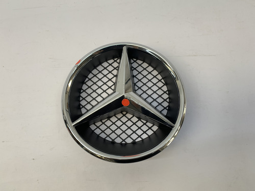 Emblema Grade Frontal Mercedes C200 2008 2011 Detalhe