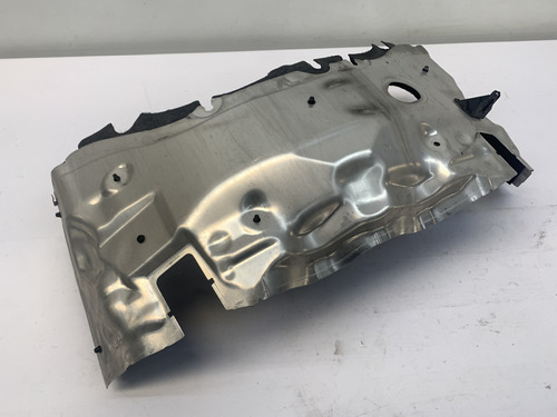 Manta Termica Anti Chama Cofre Motor C200k 1.8 2008 2011