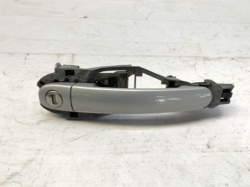 Maçaneta Externa Dianteira Esquerda Vw Passat 1997 2000