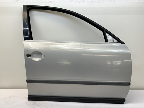 Porta Dianteira Direita Vw Passat 1997 2000