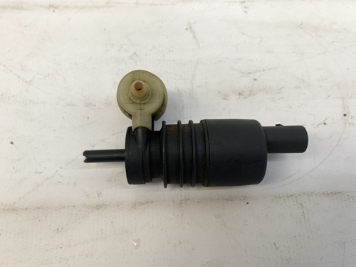 Bomba Esguicho Água Para Brisa Vw Passat B5 1997 2000