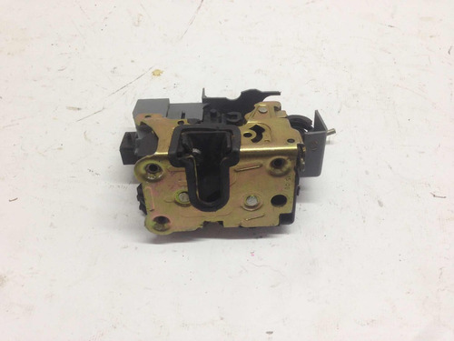 Fechadura Dianteira Direita - Renault Clio 2001 4 Portas
