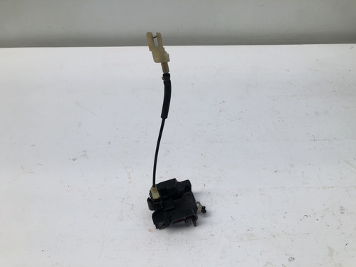 Fechadura Porta Dianteira Esquerda Fiat Palio 2001 2006
