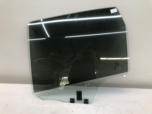 Vidro porta Traseiro Esquerdo Renault Duster 2011 2014