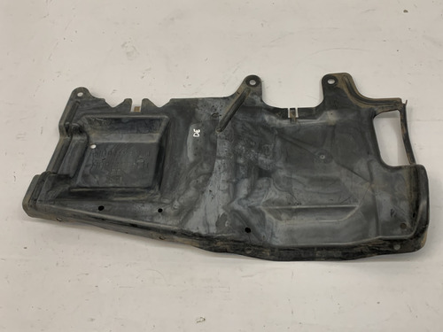 Capa Proteção Lateral Motor Esquerda Volvo V40 2.0t 2000 04