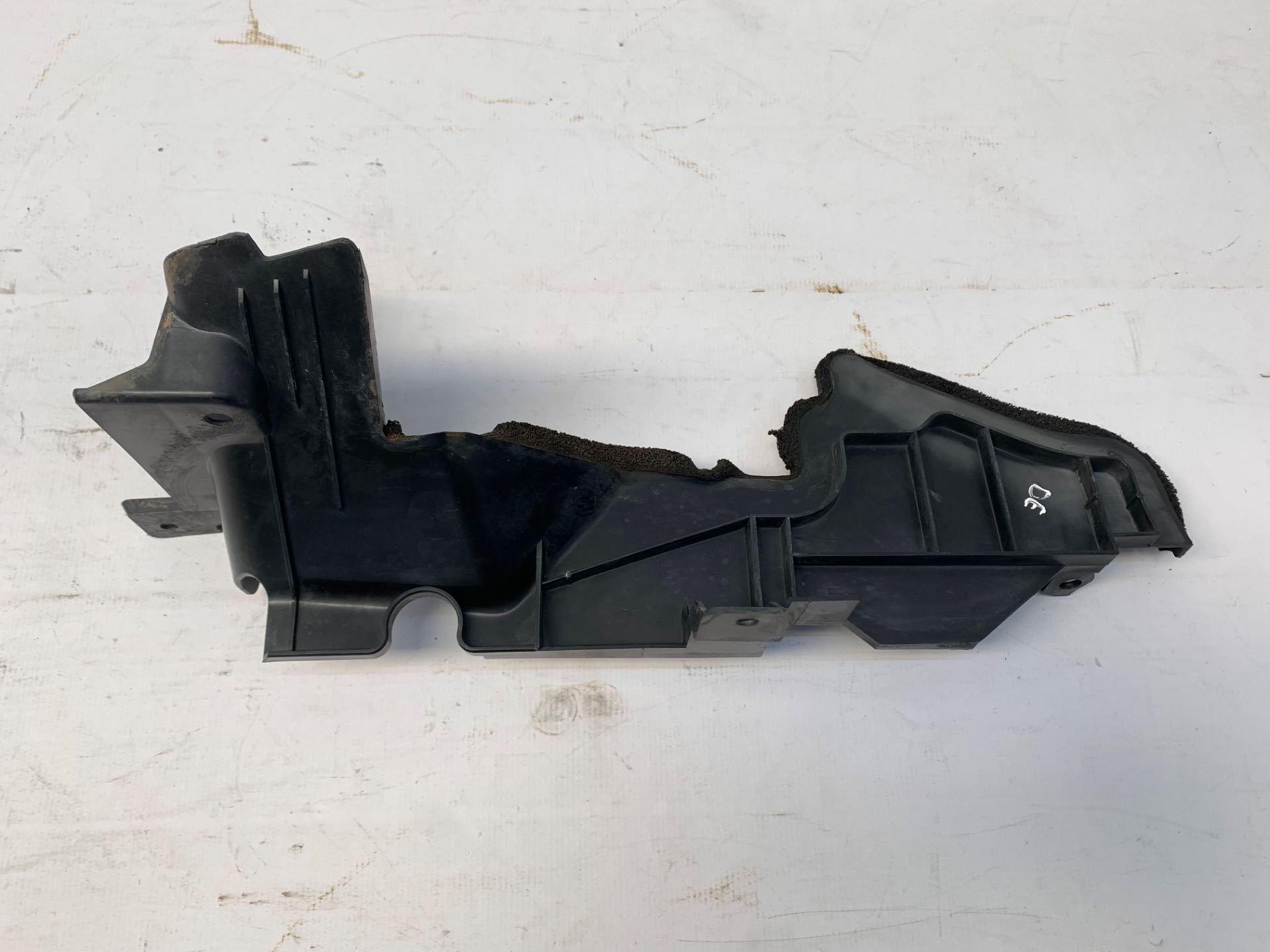 Defletor Radiador Esquerdo Volvo V40 T4 2.0t 2000 2004