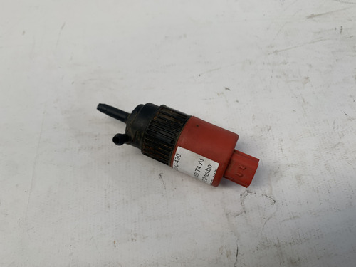 Bomba Esguicho Limpador Para Brisa Volvo V40 T4 2000 2004