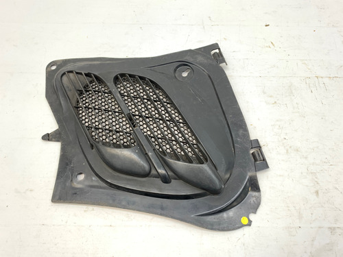 Grade Entrada Ar Capo Peugeot 206 Detalhe