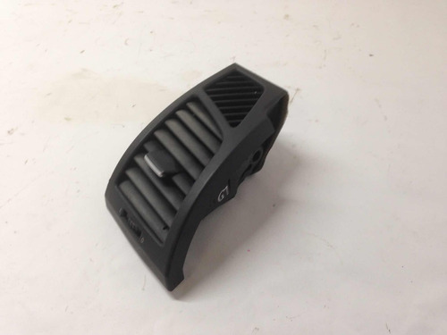 Difusor De Ar Painel Direito - Bmw 120i 2008