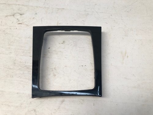 Moldura Câmbio Trambulador C180 2011 2012 A2046800039 Detalh