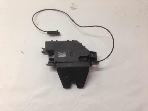Fechadura Tampa Traseira Bmw 120i 2008