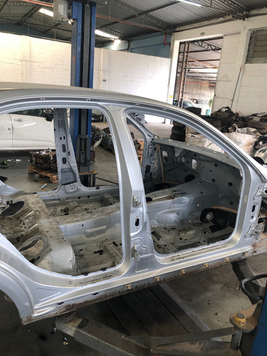 Caixa Ar Direita Carroceria Mercedes C180 2011 2012