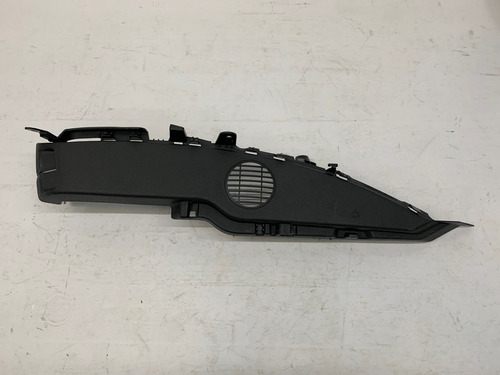 Suporte Tampao Bagagito Direito Bmw X1 2010 2015