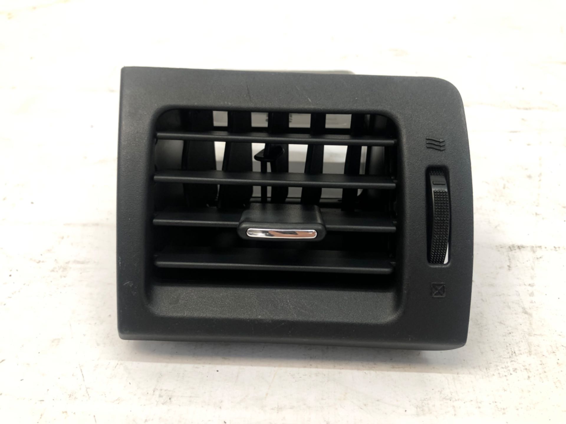 Difusor Ar Painel Esquerdo Subaru Forester 2013 2018