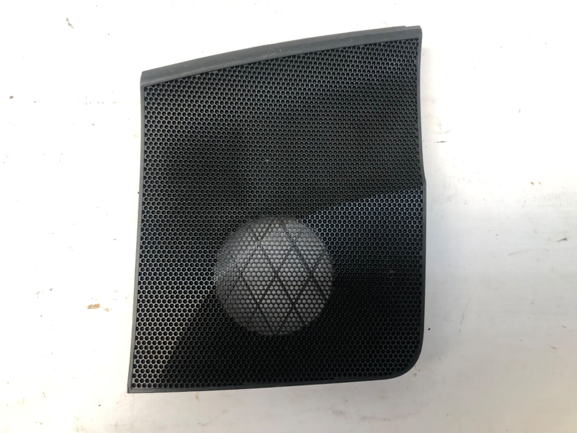 Tela Esquerda Alto Falante Painel Subaru Forester 2013 2019