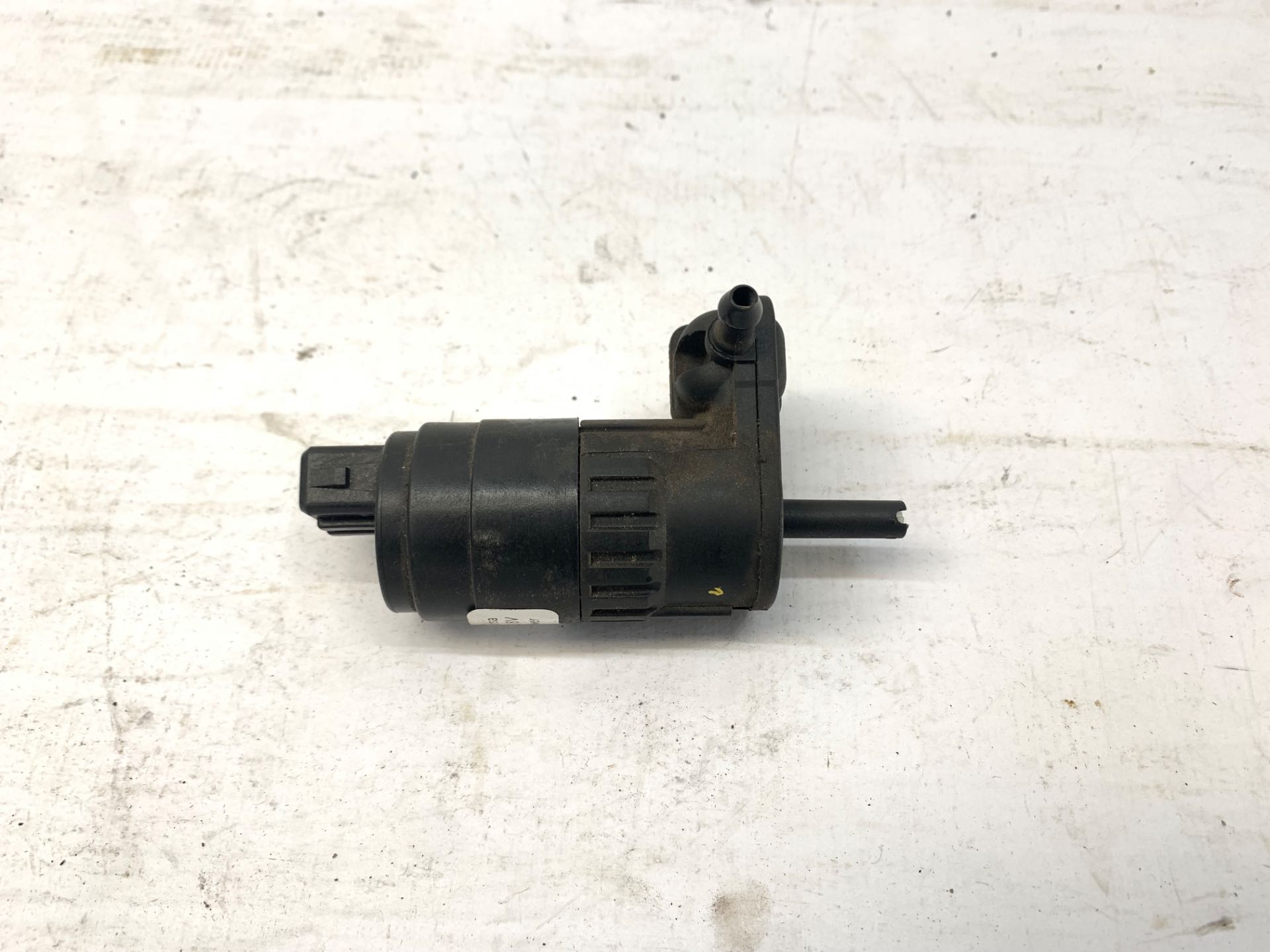 Bomba Esguicho Limpador Para Brisa GM Corsa 2002 2012