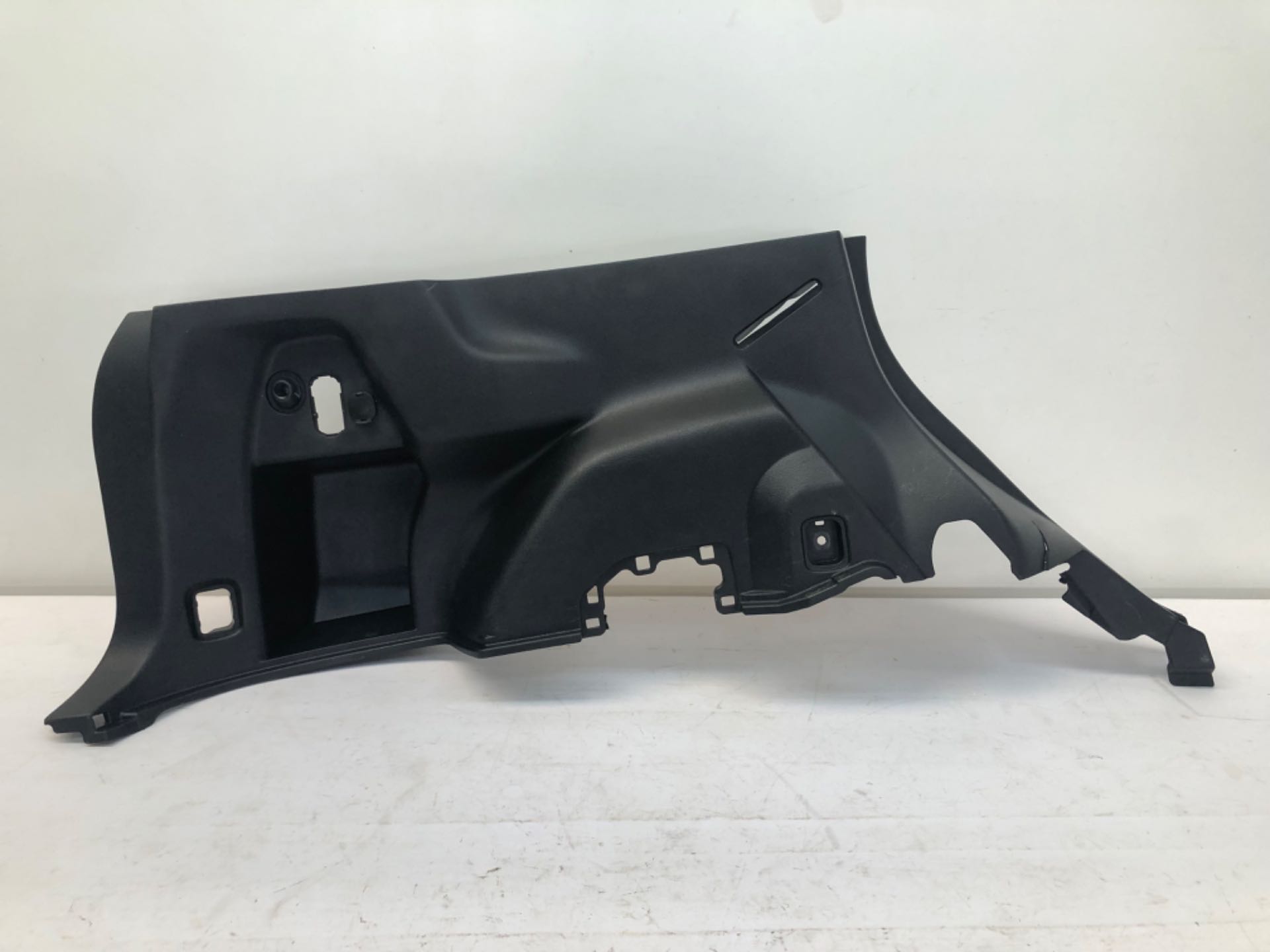 Forro Esquerdo Porta Malas Subaru Forester 2013 2018