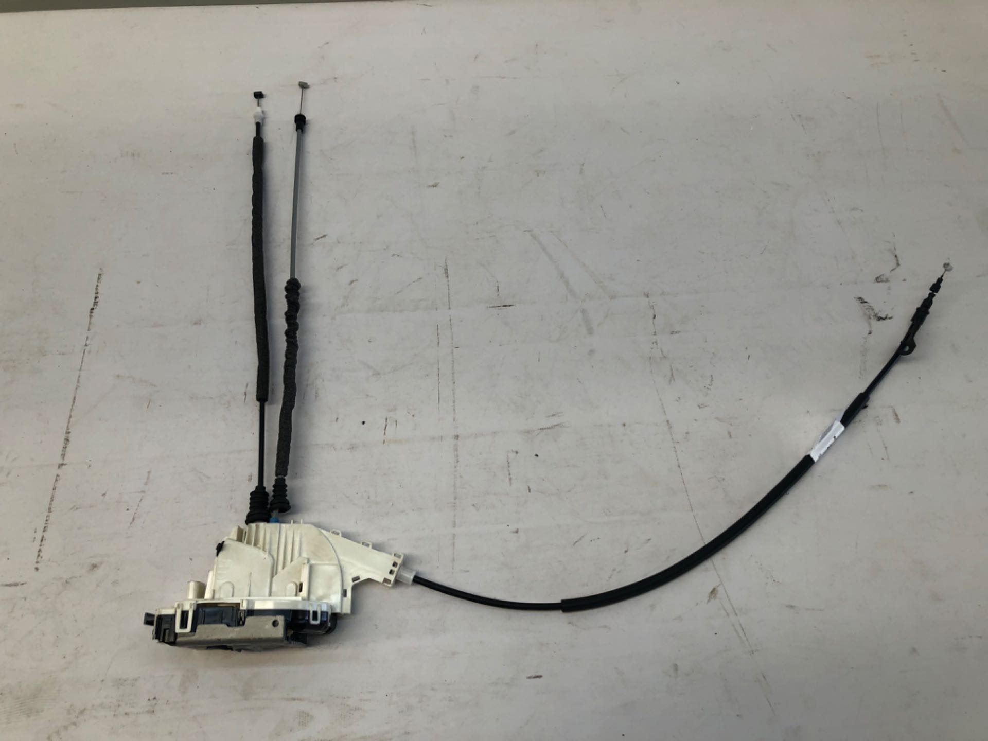 Fechadura Porta Dianteira Direita Jeep Commander 2021 2025