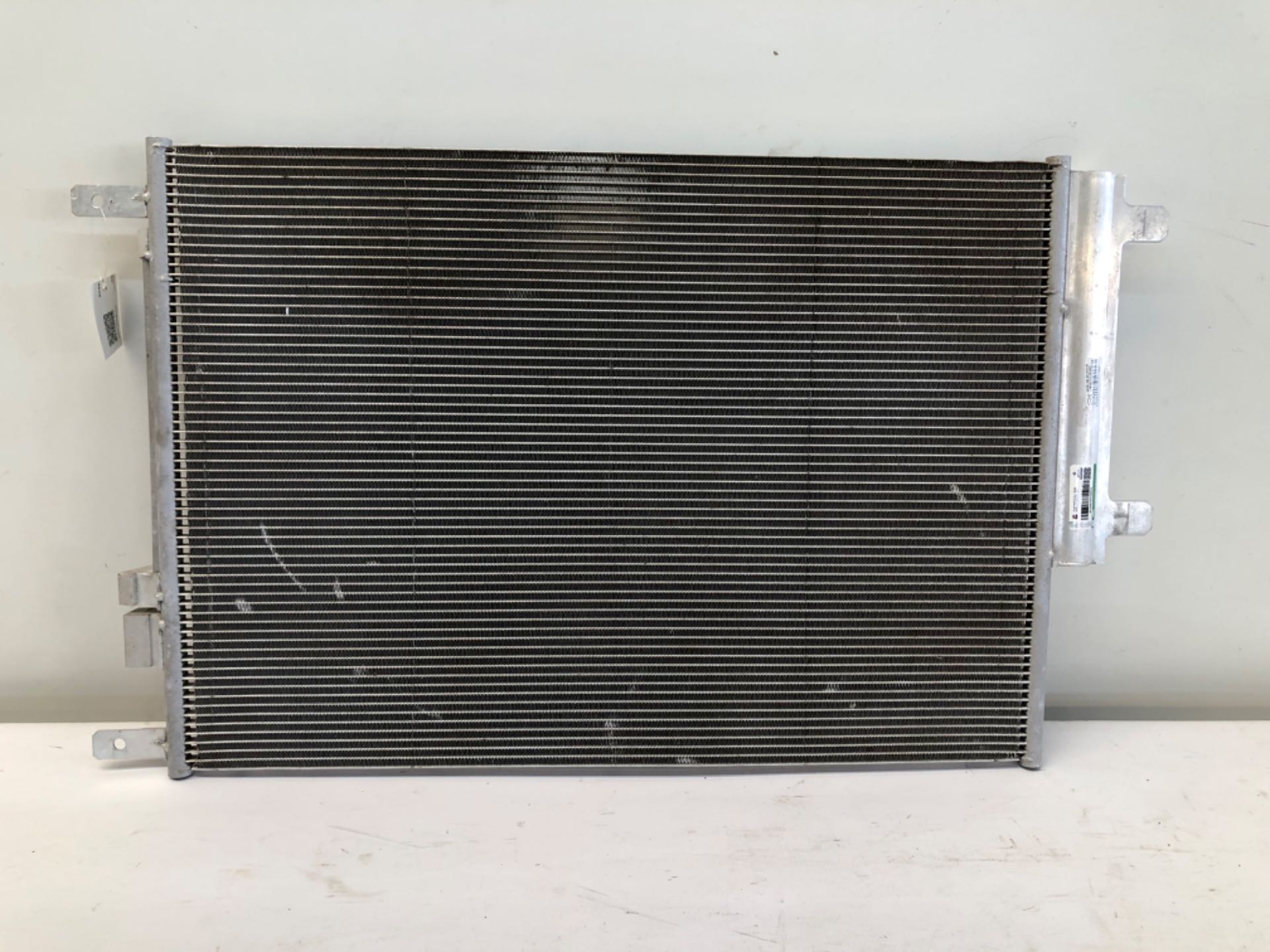 Condensador Ar Condicionado Jeep Commander 1.3 T270 2021 2025
