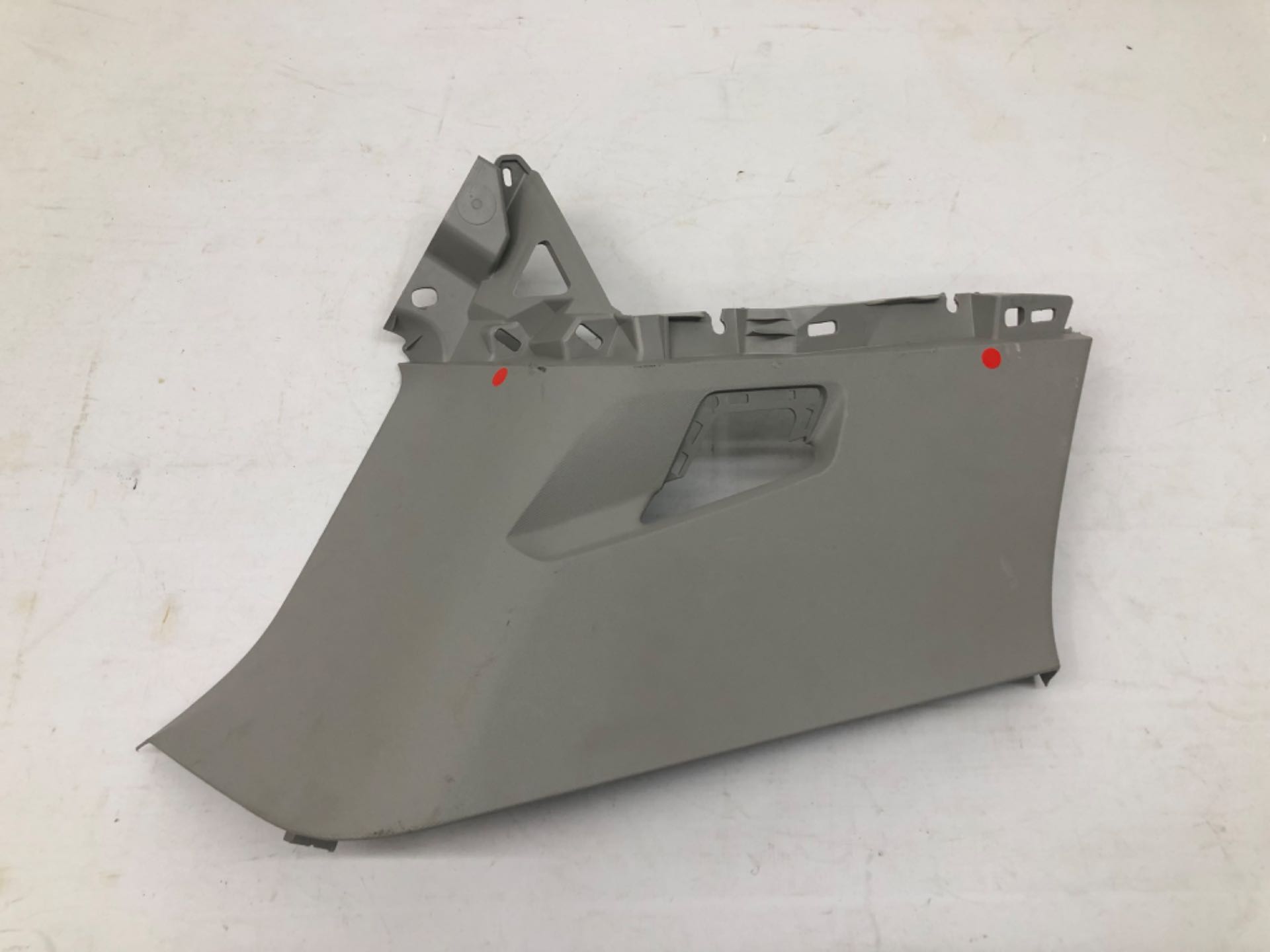 Moldura Interna Coluna Traseira Esquerda Commander 609437660