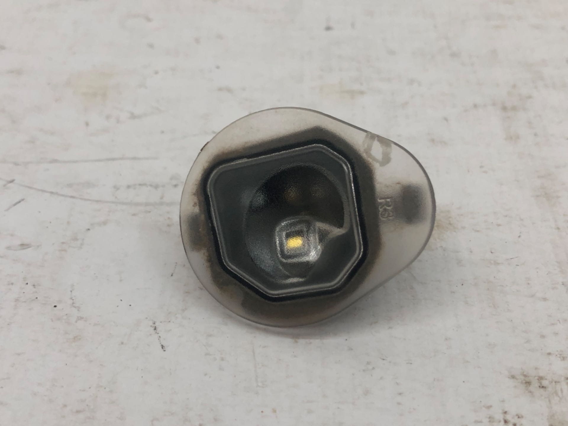 Luz Cortesia Retrovisor Direito Jeep Commander 2021 2025