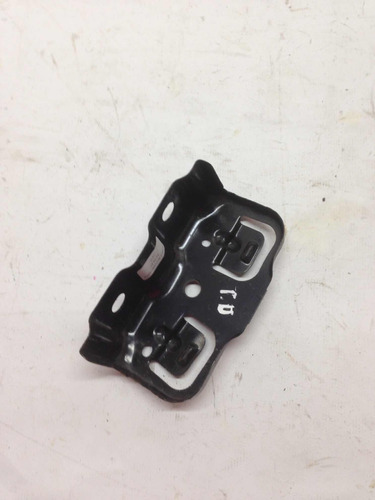 Suporte Guia Lanterna Direita - Honda Accord 2004