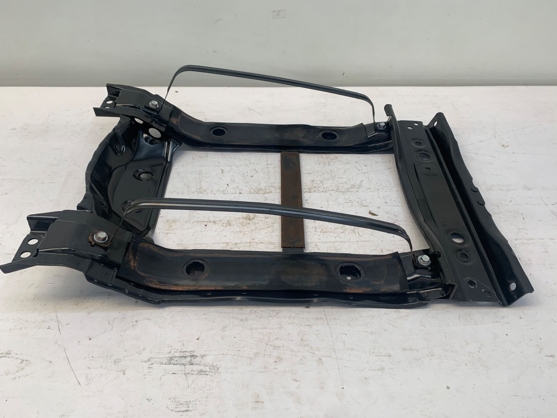 Suporte Tanque Combustivel Honda HRV 1.8 2015 2021