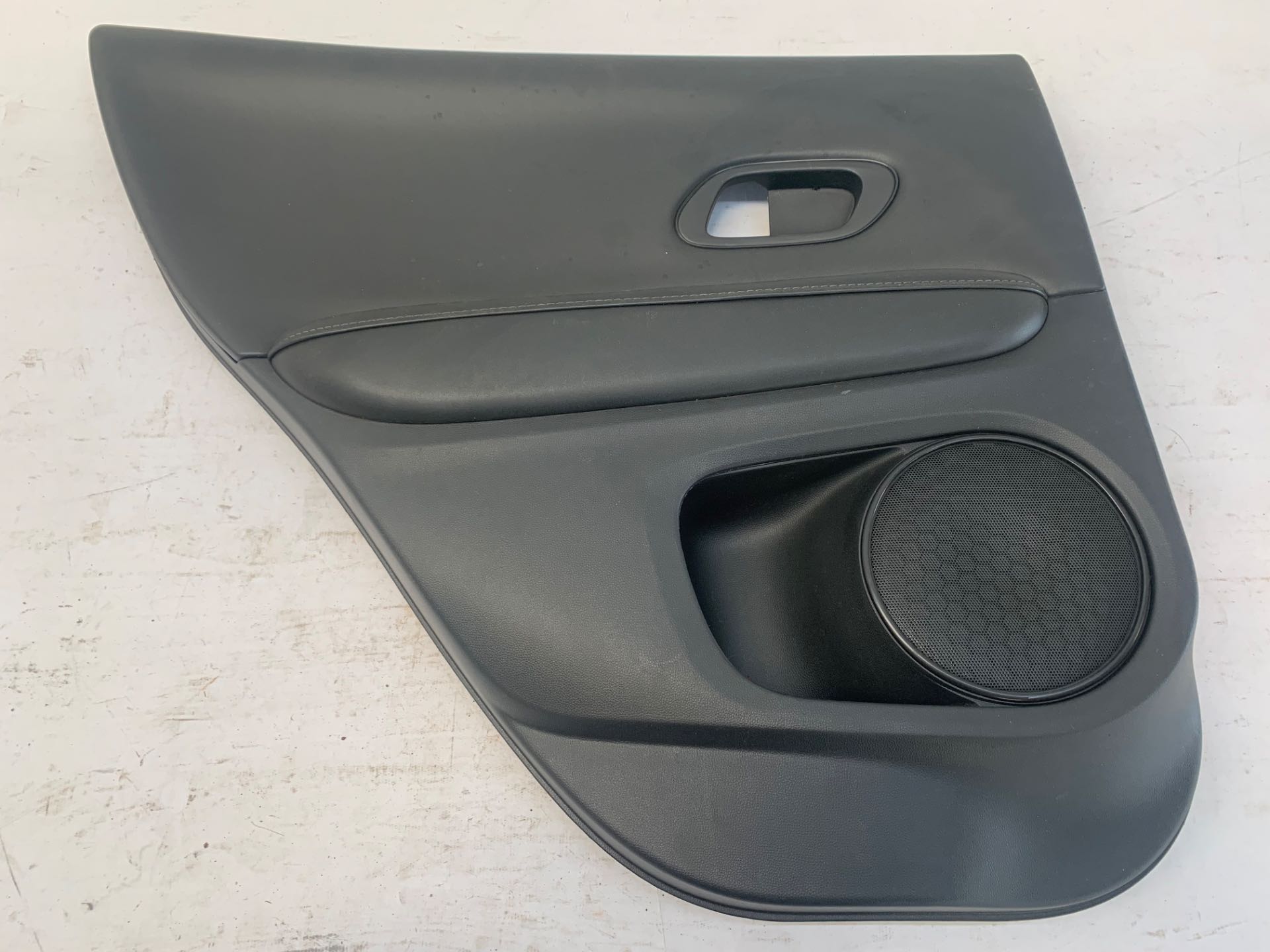 Forro Porta Traseira Esquerda Honda HRV 2018 2021