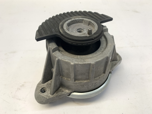 Coxim Direito Motor Mercedes C200k 1.8 2008 2011