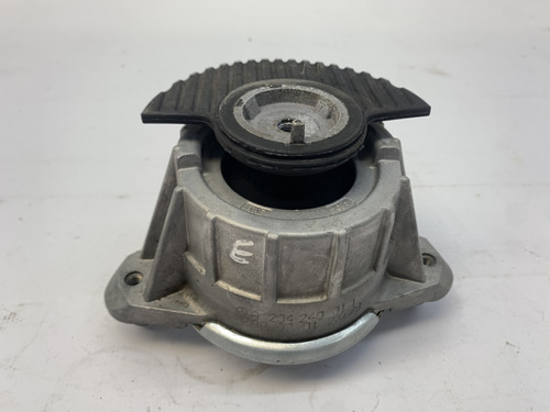 Coxim Esquerdo Motor Mercedes C200k 1.8 2008 2011