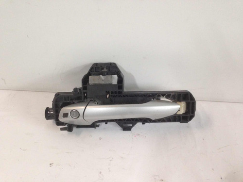 Maçaneta Externa Dianteira Esquerda - C200 2008 2011
