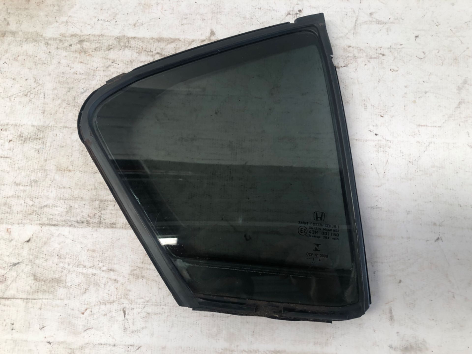 Vidro Vigia Traseiro Direito Honda G9 Civic 2012 2015
