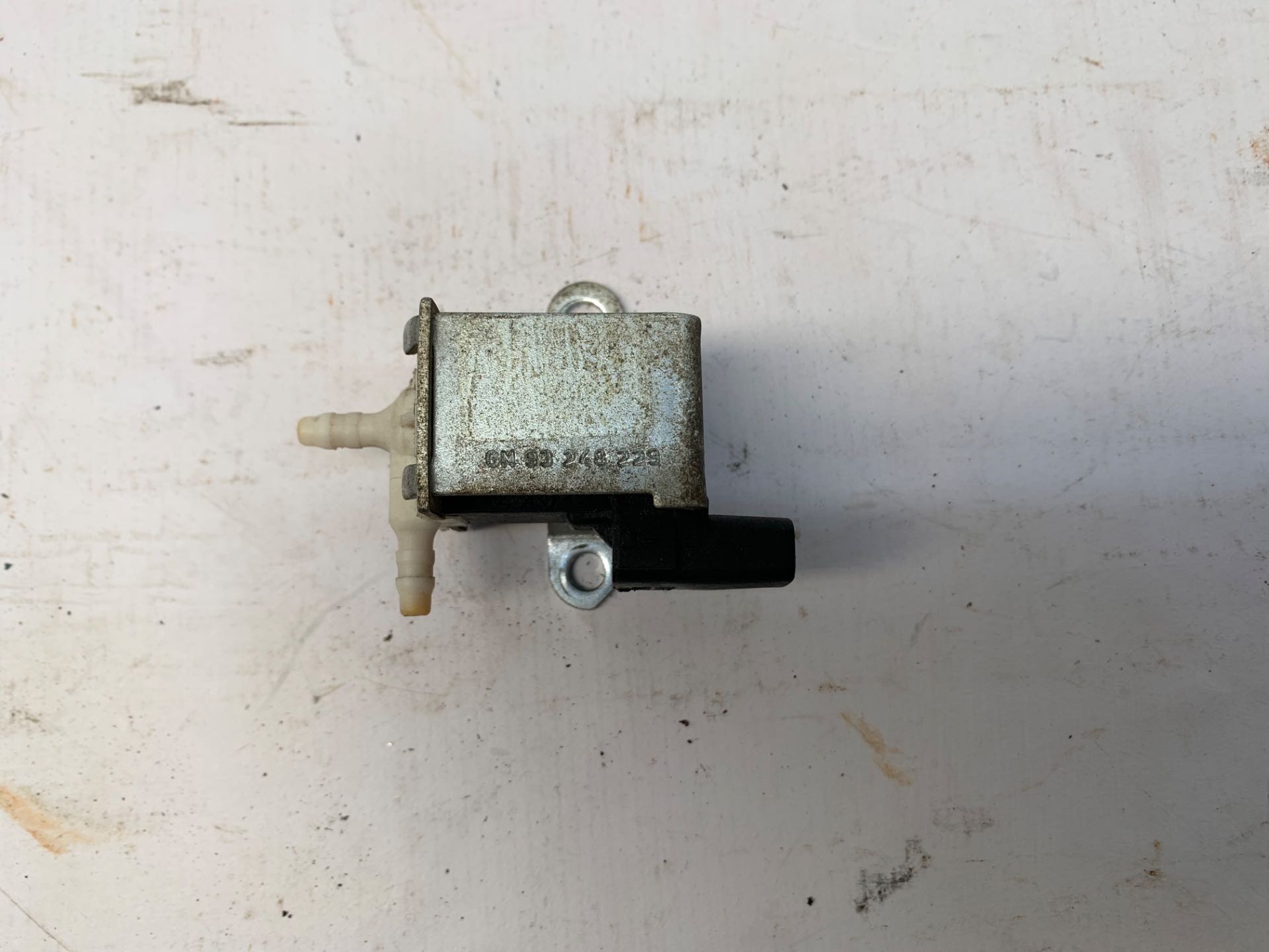 Valvula Solenoide Partida Frio Gm Onix 1.4 2012 2015