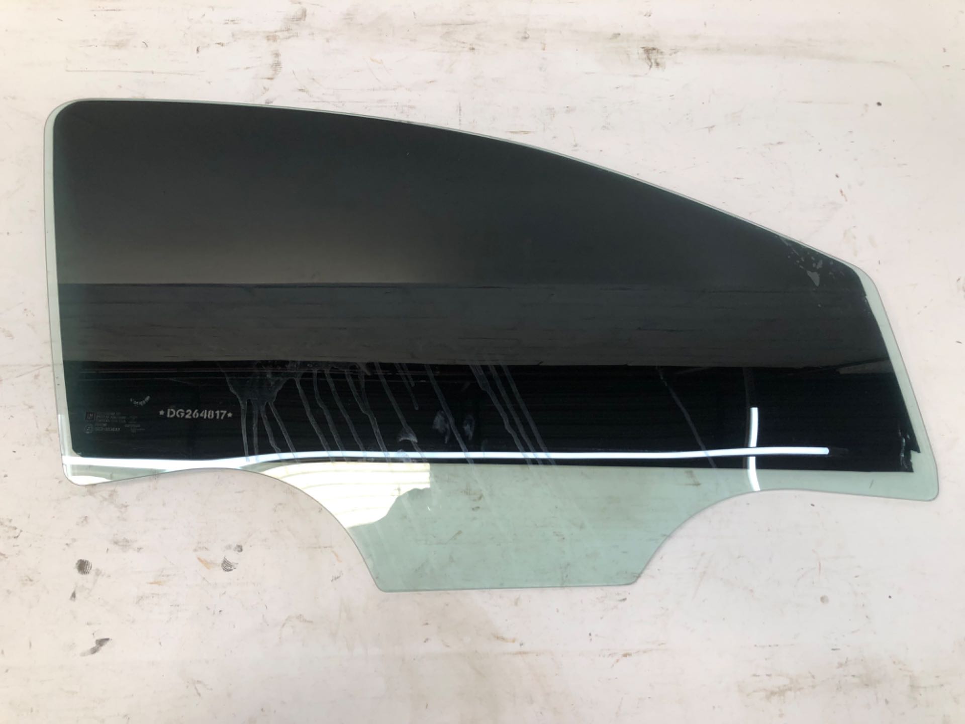 Vidro Porta Dianteiro Direito Gm Onix 2012 2019