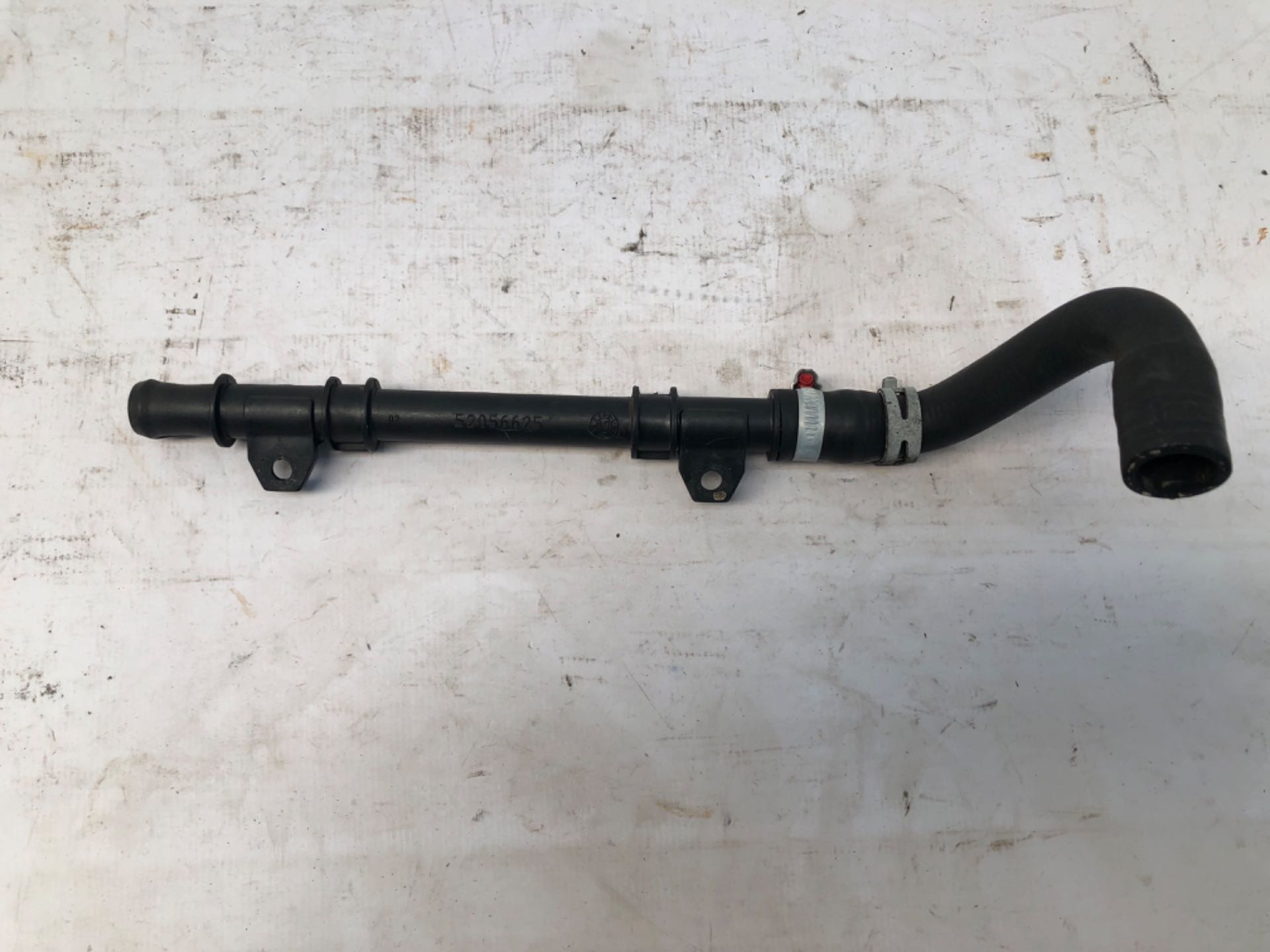 Tubo Cano Agua Coletor Admissão Gm Onix 1.4 2013 52056625