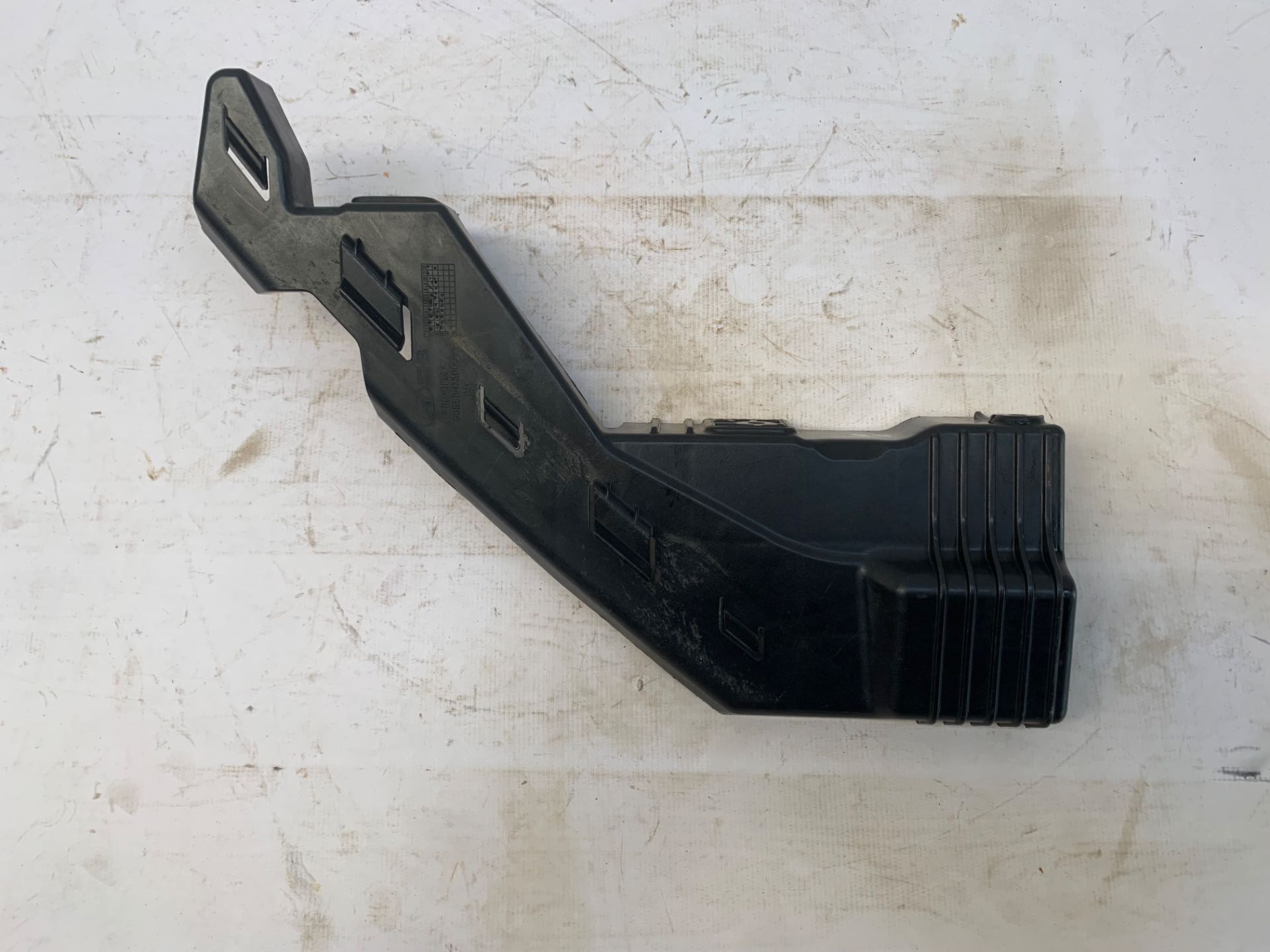 Suporte Guia Farol Direito New Tucson 2017 2021 86552d3000