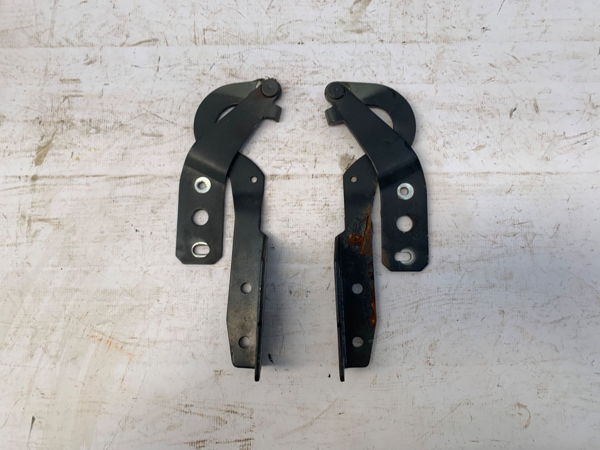 Par Dobradiça Braço Capo Ford Escort 1997 2003