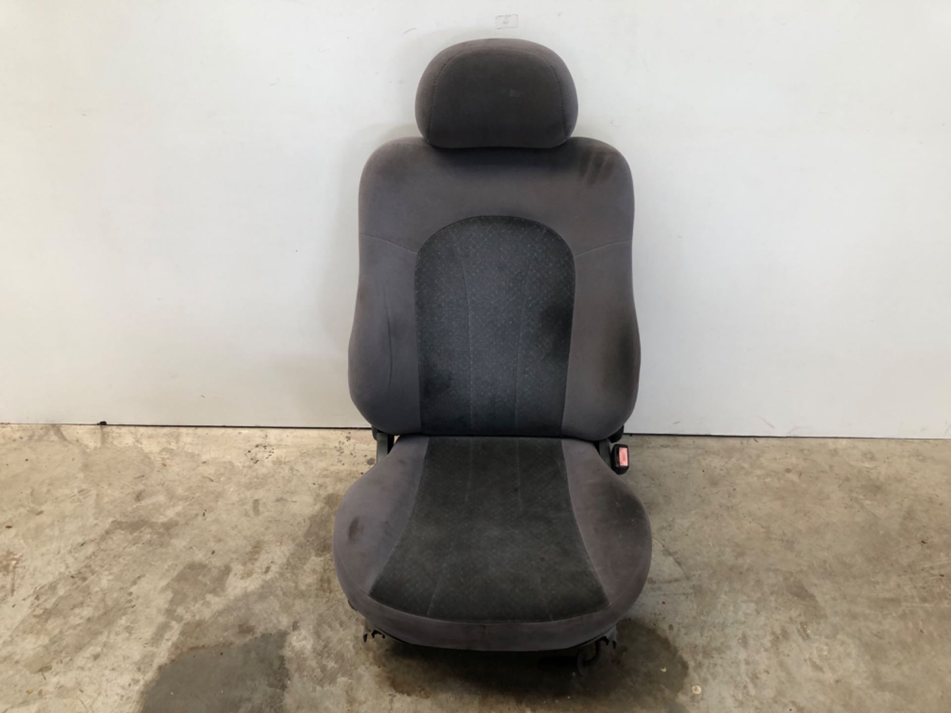 Banco Dianteiro Direito Escort Glx Zetec 1997 2003 Tecido