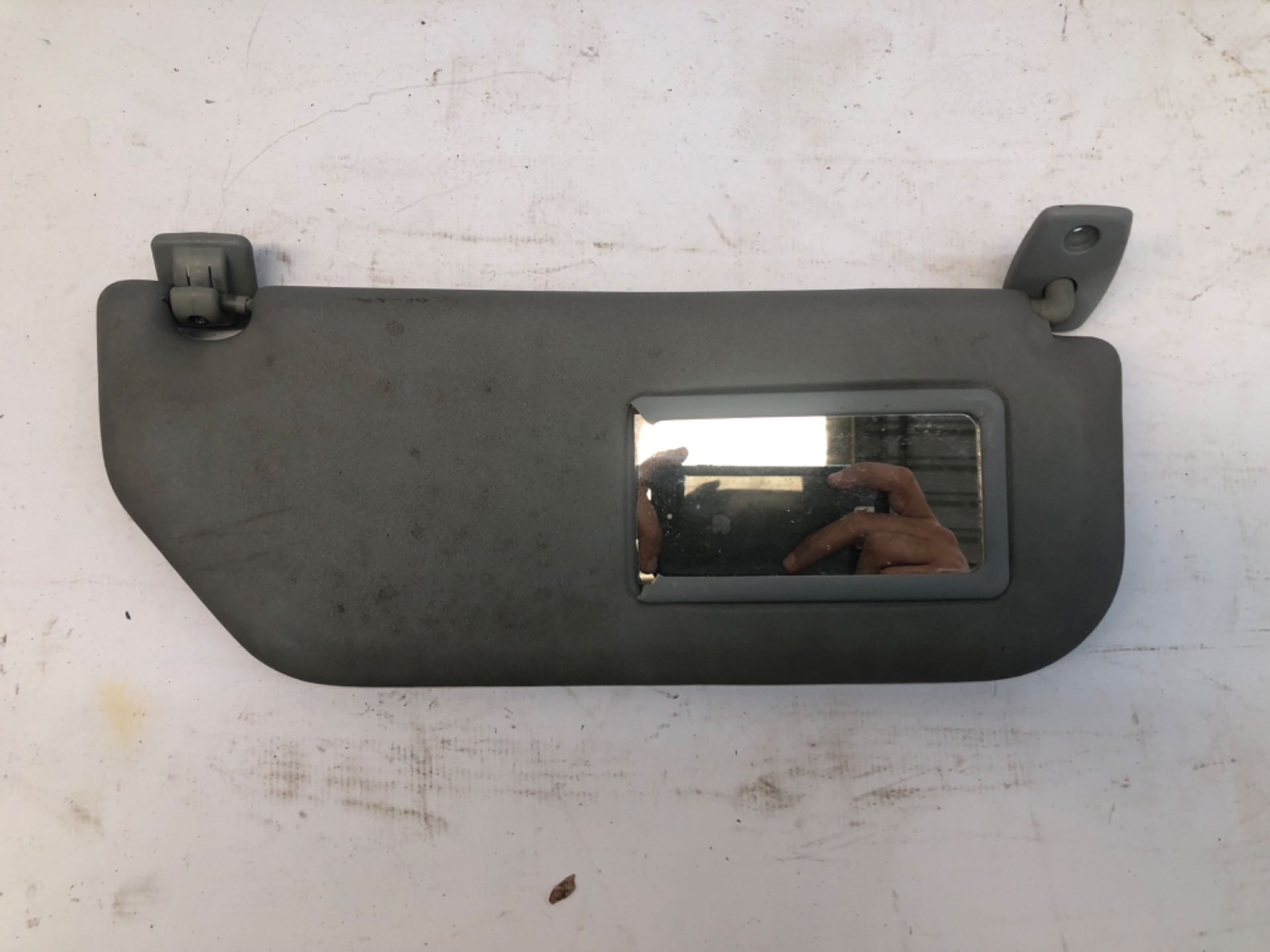 Quebra Sol Direito Peugeot 106 1994 1996 Detalhe