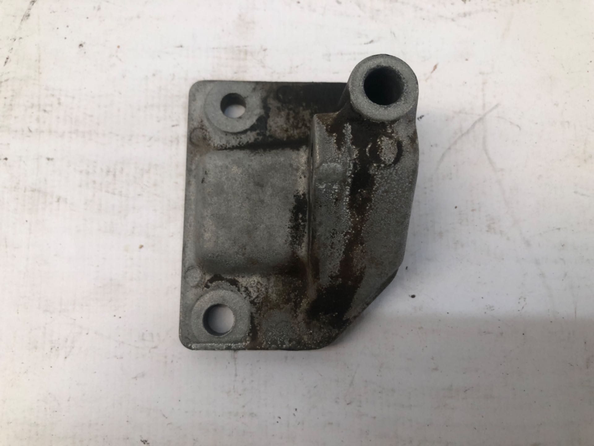Suporte Alternador Peugeot 106 1.0 8v 1994 1996