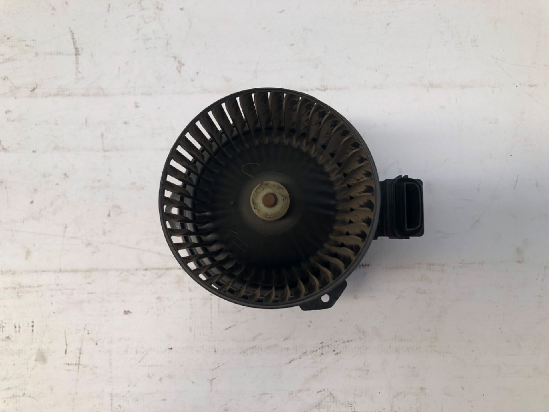 Motor Ventilador Ar Cond Nissan Versa 1.6 2012 2019 AE1520