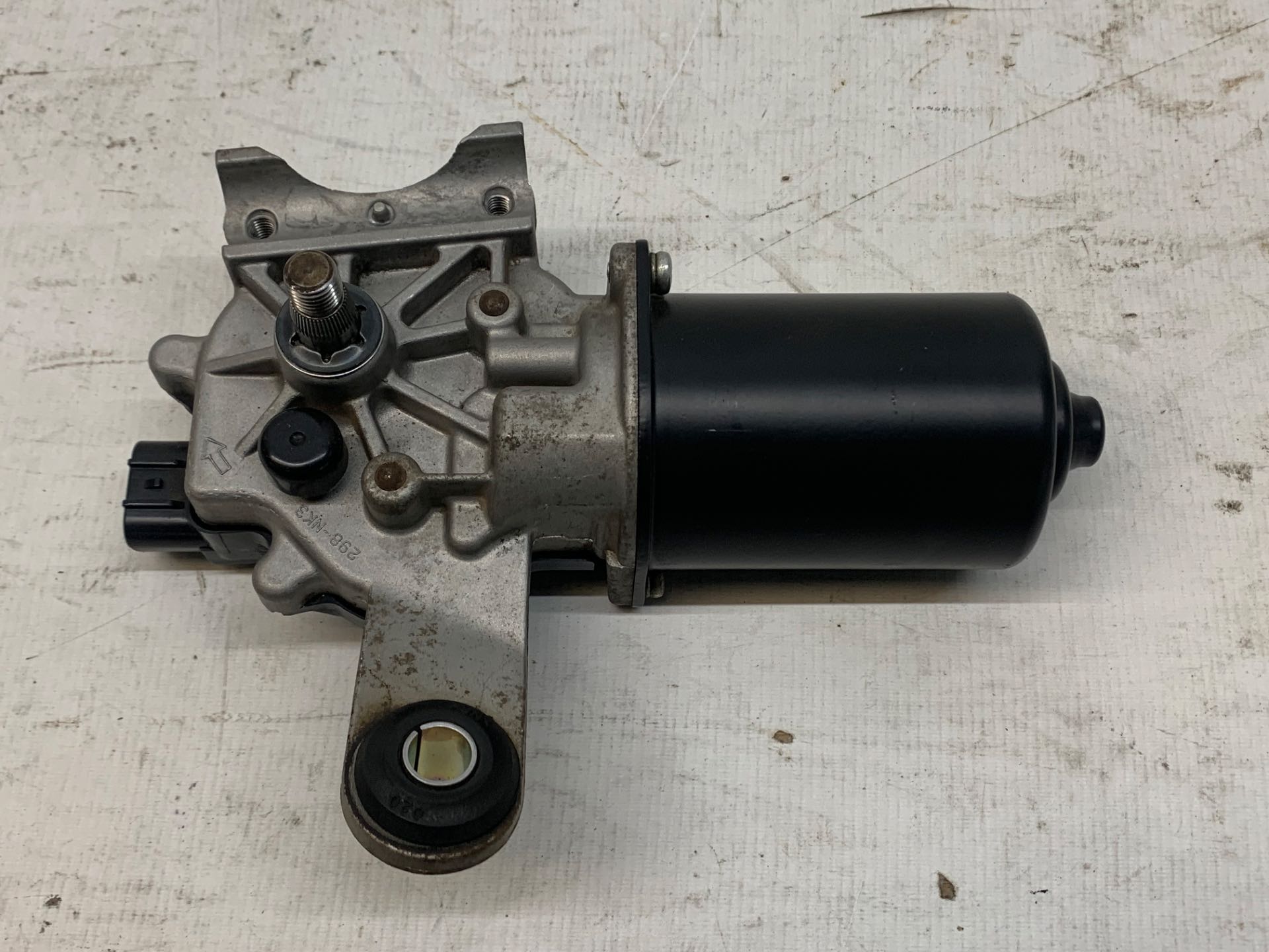 Motor Limpador Para Brisa Nissan Versa 1.6 2012 2019