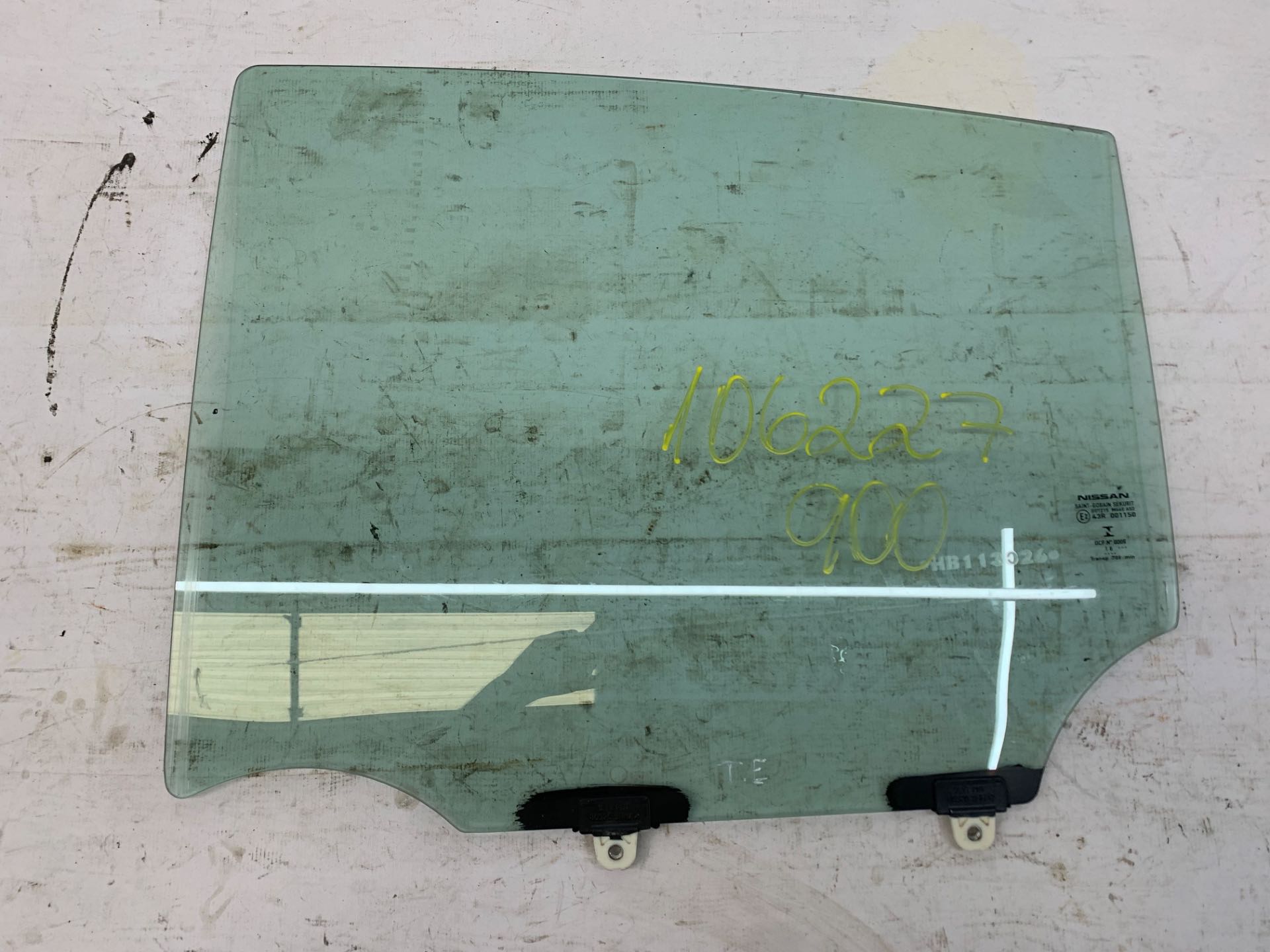 Vidro Traseiro Esquerdo Porta Nissan Versa SV 2015 2019
