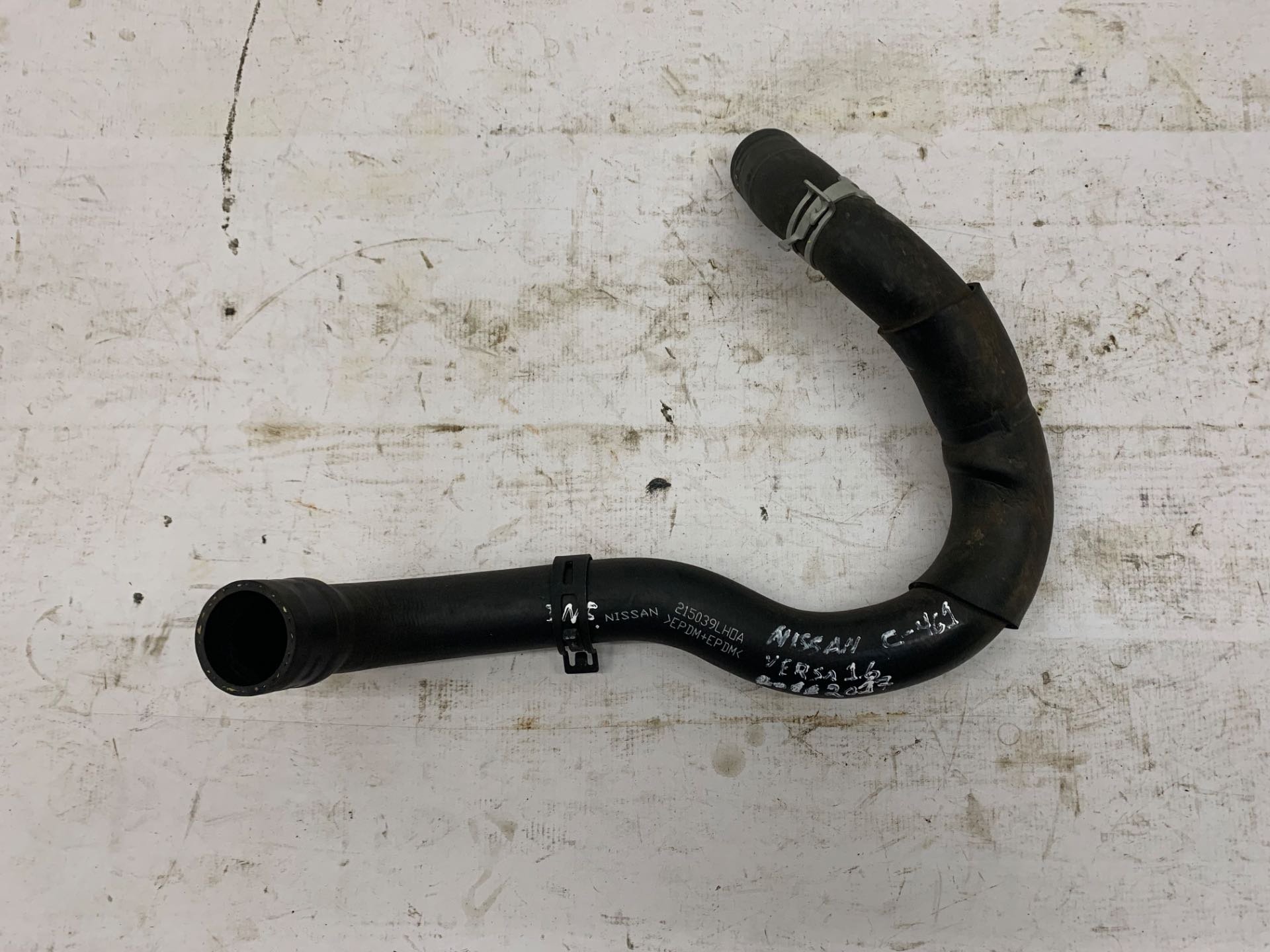 Mangueira Inferior Radiador Nissan Versa 1.6 2012 2019