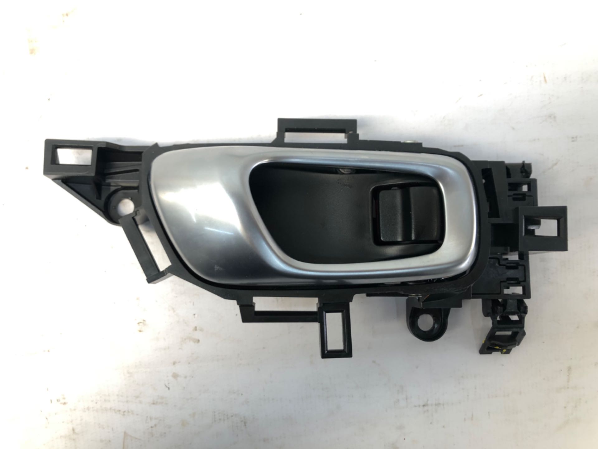 Maçaneta Interna Traseira Direita Honda HRV 2022 2025
