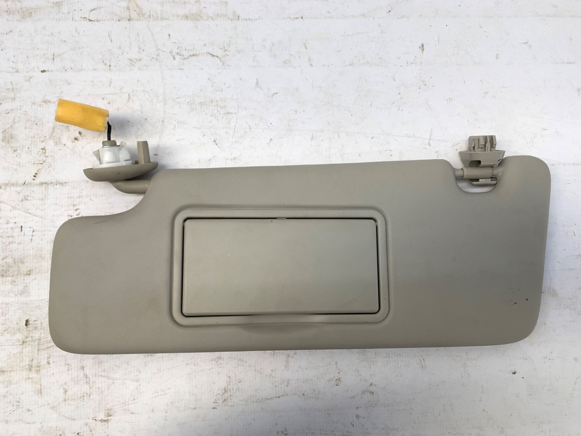 Quebra Sol Esquerdo Honda Hrv Exl 2022 2025