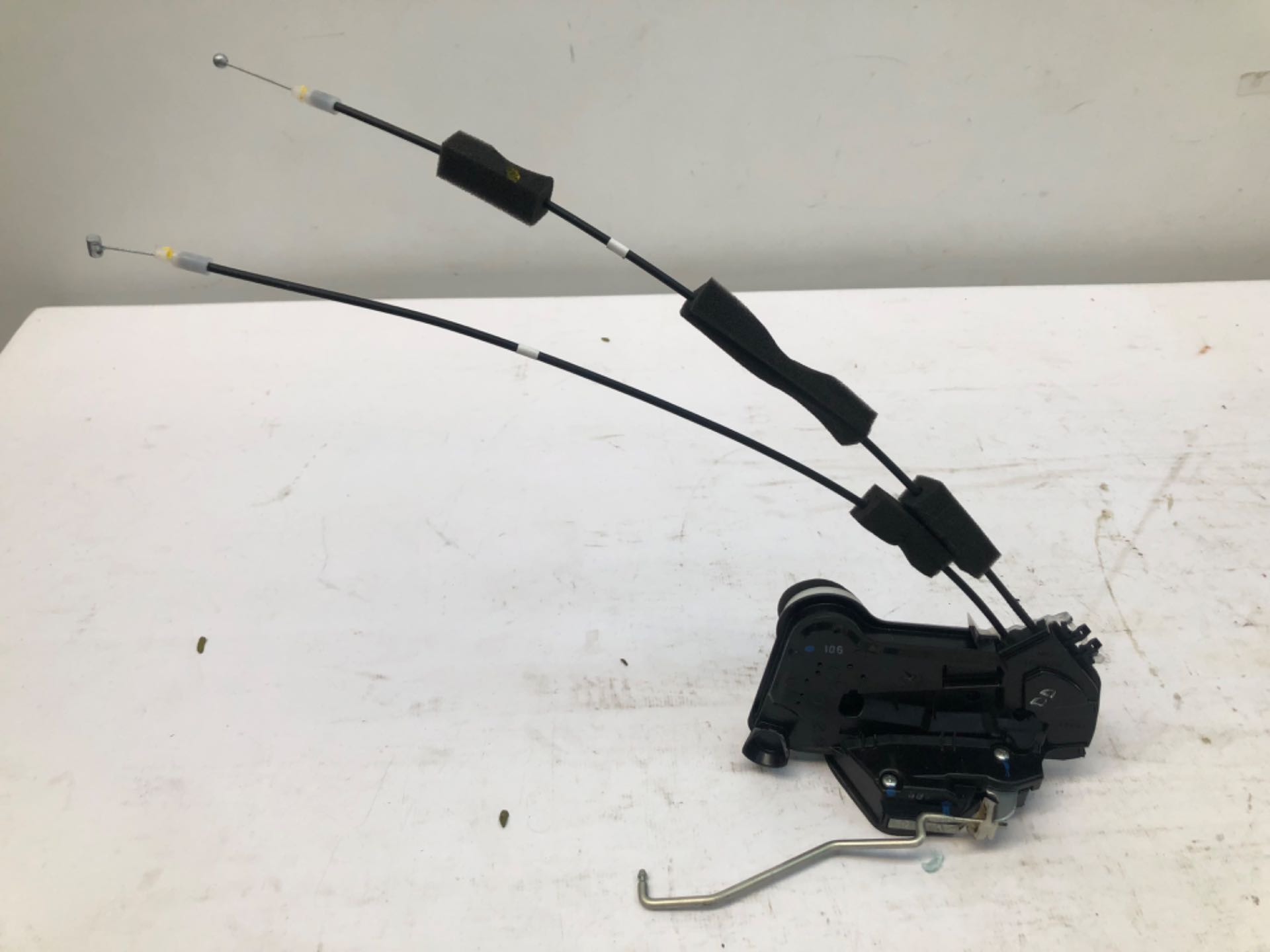 Fechadura Porta Dianteira Direita Honda HRV 2022 2025